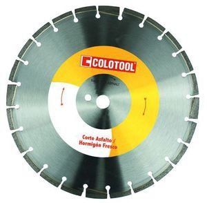 B.A.R.ASTUR presenta en esta sección una amplia gama de discos de corte, para todo tipo de materiales de construcción, asfalto, hormigón fresco y curado, mármol, granito, cerámica etc. con el fin de satisfacer todas sus necesidades en esta materia.
Todos los discos, son de calidad profesional muy contrastada, como es la marca COLOTOOL, muy reconocida.
En  B.A.R.ASTUR, estamos a su disposición para cualquier consulta que nos quieran hacer.
Solo tienen que llamar por teléfono o mandar un correo electrónico.
 
 