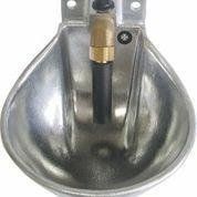 En B.A.R.ASTUR, disponemos de un gran surtido de bebederos y accesorios de los mismos. De materiales diversos, como acero inoxidable, aluminio, hierro o plástico y de distantas capacidades, con el objetivo de satisfacer todas las necesidades de nuestra clientela, a unos precios de venta, muy económicos.
 
 